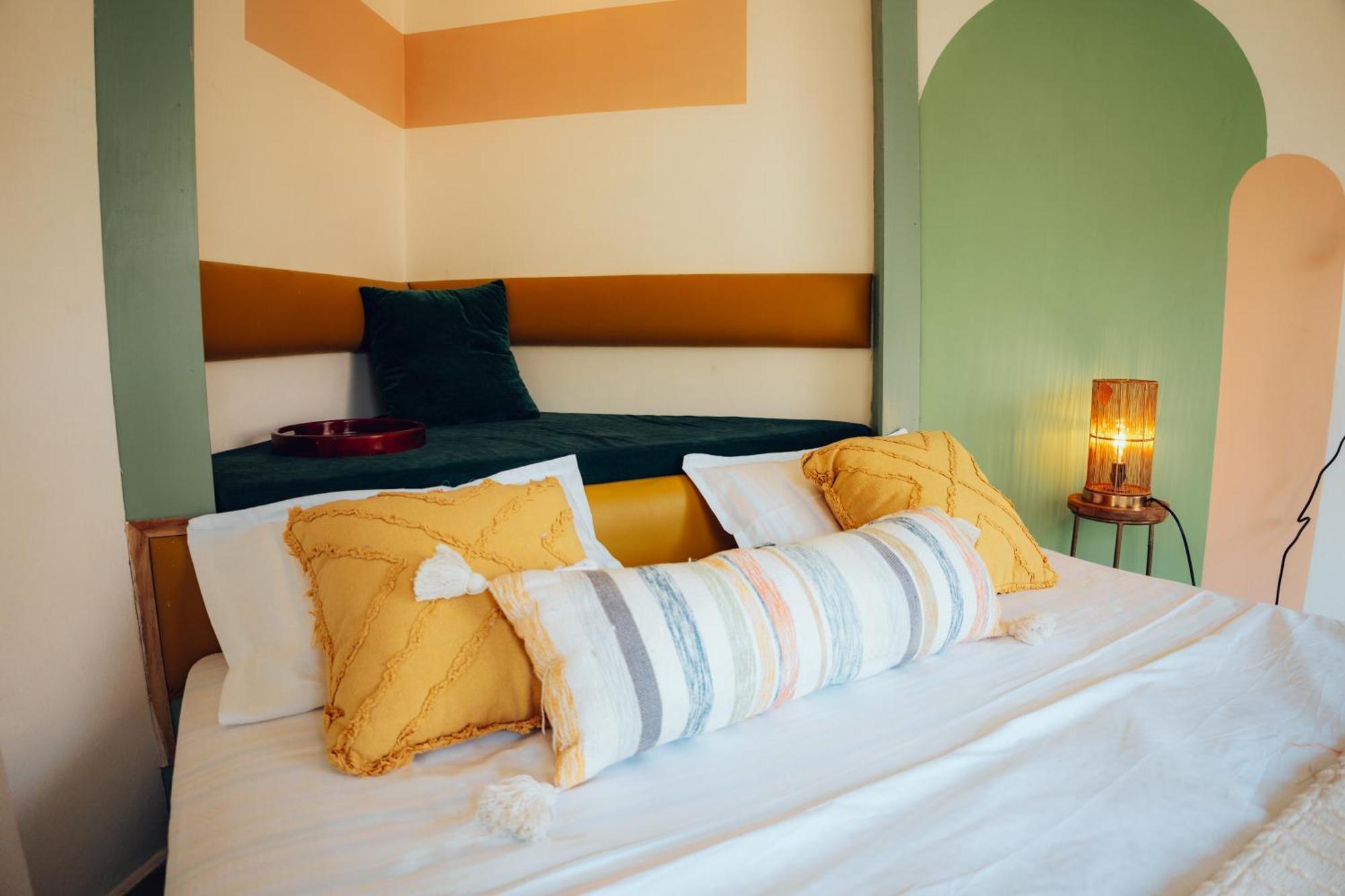 Art Bliss Hostel Rishikesh Exterior photo